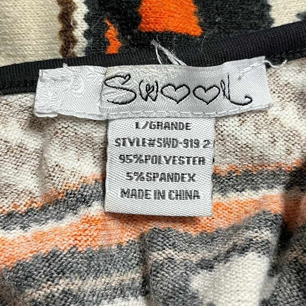 SWOON Aztec Geometric Swoop Neck Mini-Dress - Picture 4 of 5